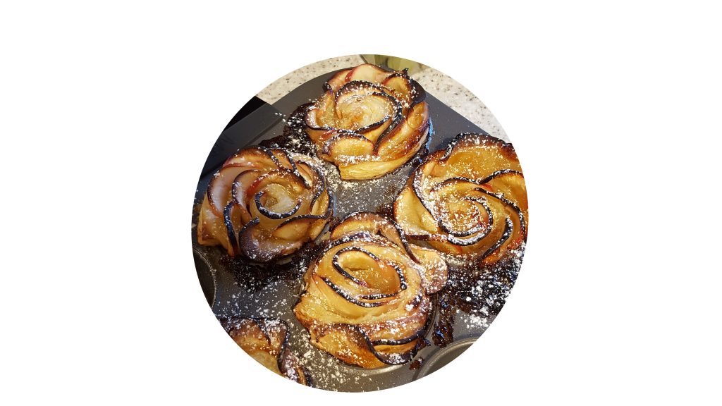 Apple Roses Family Plate